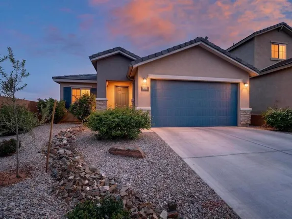 3131 Farragut St NE, Rio Rancho, NM 87144