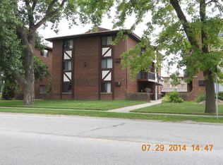 3007 Bernice Rd APT 2N, Lansing, IL 60438