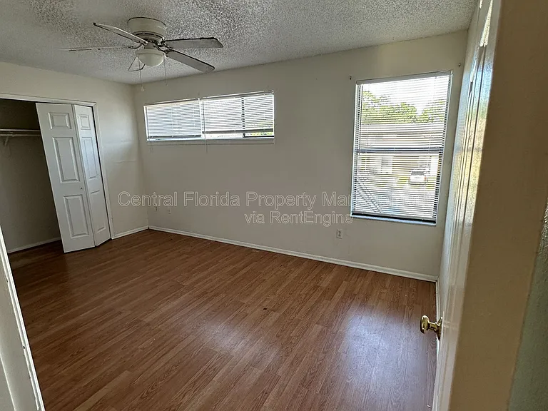 2707 Hunt Club Ln — Photo 9