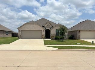 5840 Coppermill Rd, Fort Worth, TX 76137