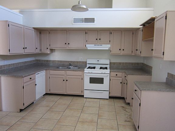 3rd image of 11132 Loma Grande Dr