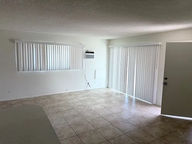 686 E Cottonwood Rd #E2 — Photo 23