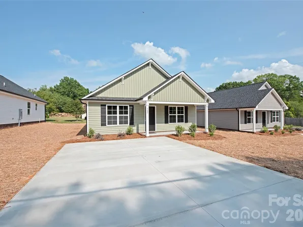 127 S Beaver St, Landis, NC 28088