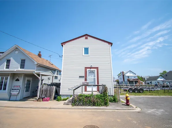 146 Beach Avenue, Bellmore, NY 11710