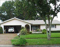 5th image of 160 Stafford Cir