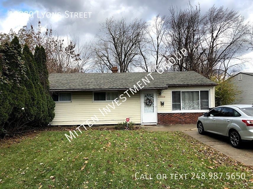 1st image of 13220 Lyons St