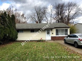 13220 Lyons St, Oak Park, MI