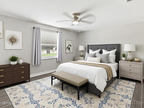 5th image of 11515 PINE FOREST Court
