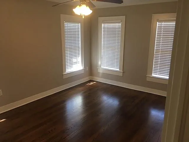 4623 Avenue O — Photo 13