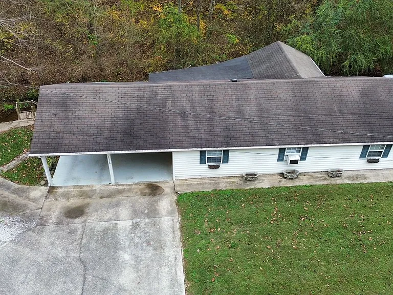 1116 Je Sartain Rd — Photo 3