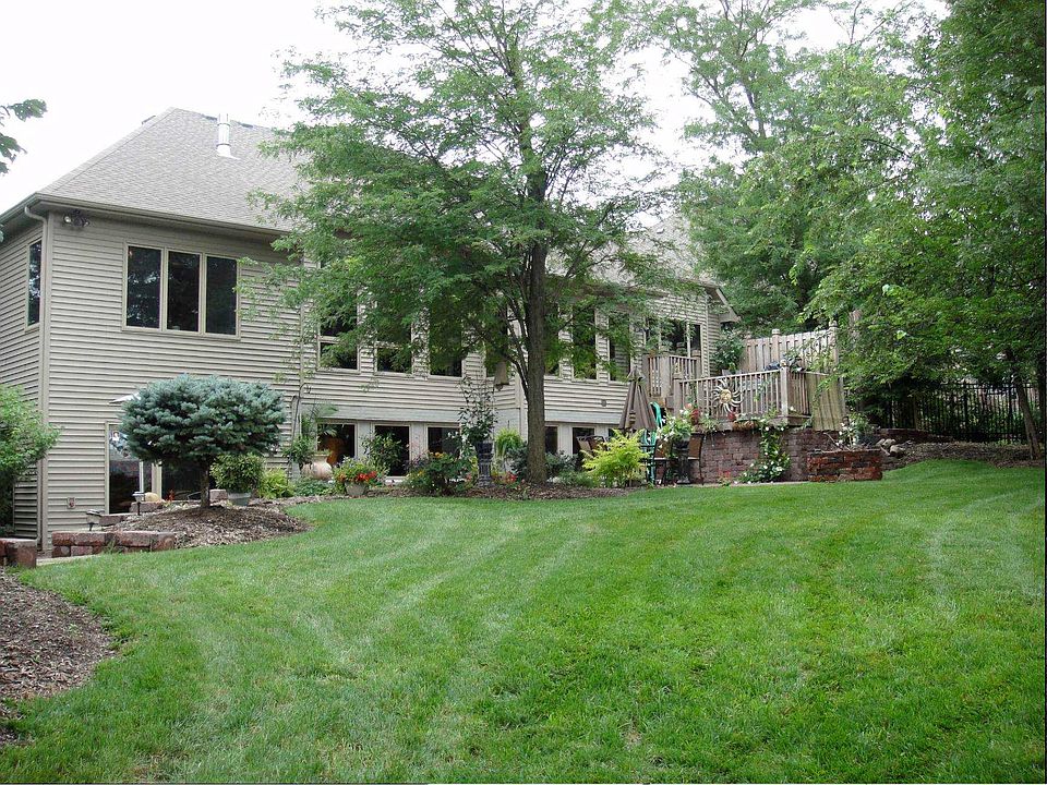 1st image of 4506 Lake Forest Cir