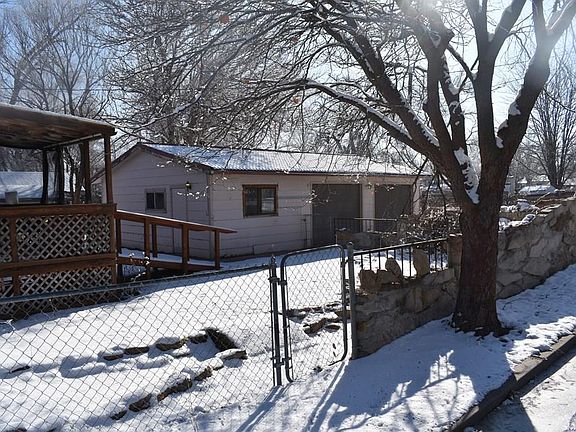 3rd image of 400 Veatch Ave