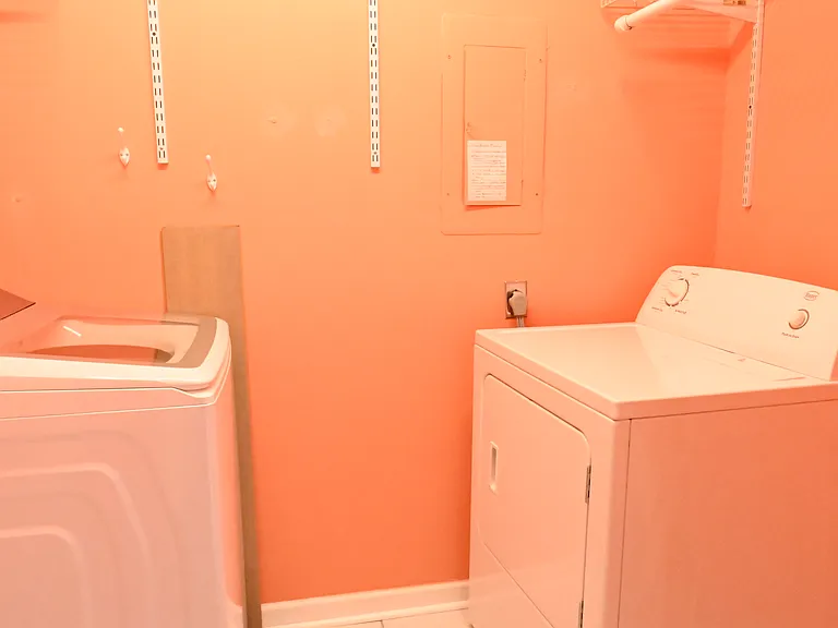 2700 Cove Cay Dr #5D — Photo 14