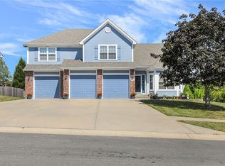 1501 Winchester Dr, Pleasant Hill, MO 64080