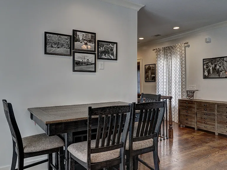 2972 Lookout Pl NE — Photo 8