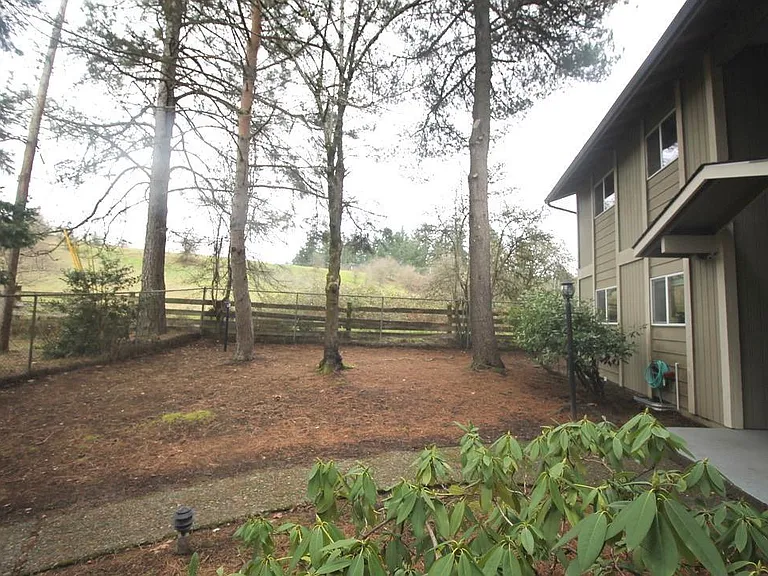 6515 SW Terri Ct — Photo 16