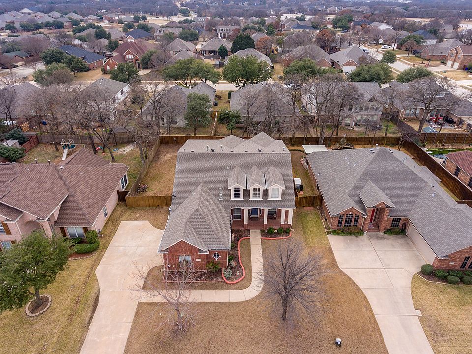 1st image of 2304 Chambray Dr