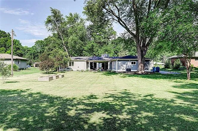 11050 Willowmere Dr — Photo 27