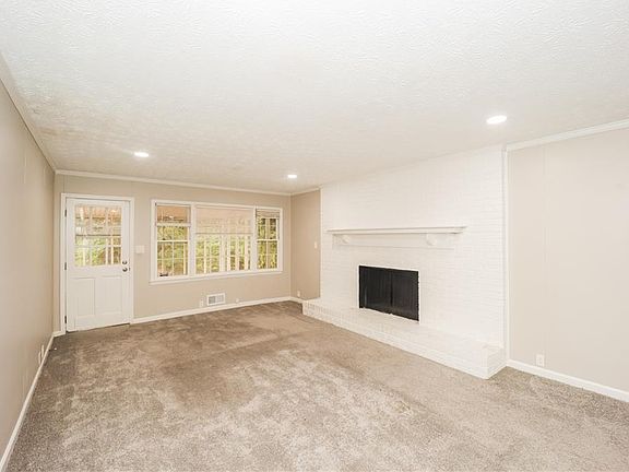 4th image of 535 Westbridge Dr