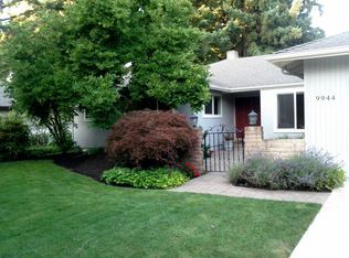 9944 SW 53rd Ave, Portland, OR 97219
