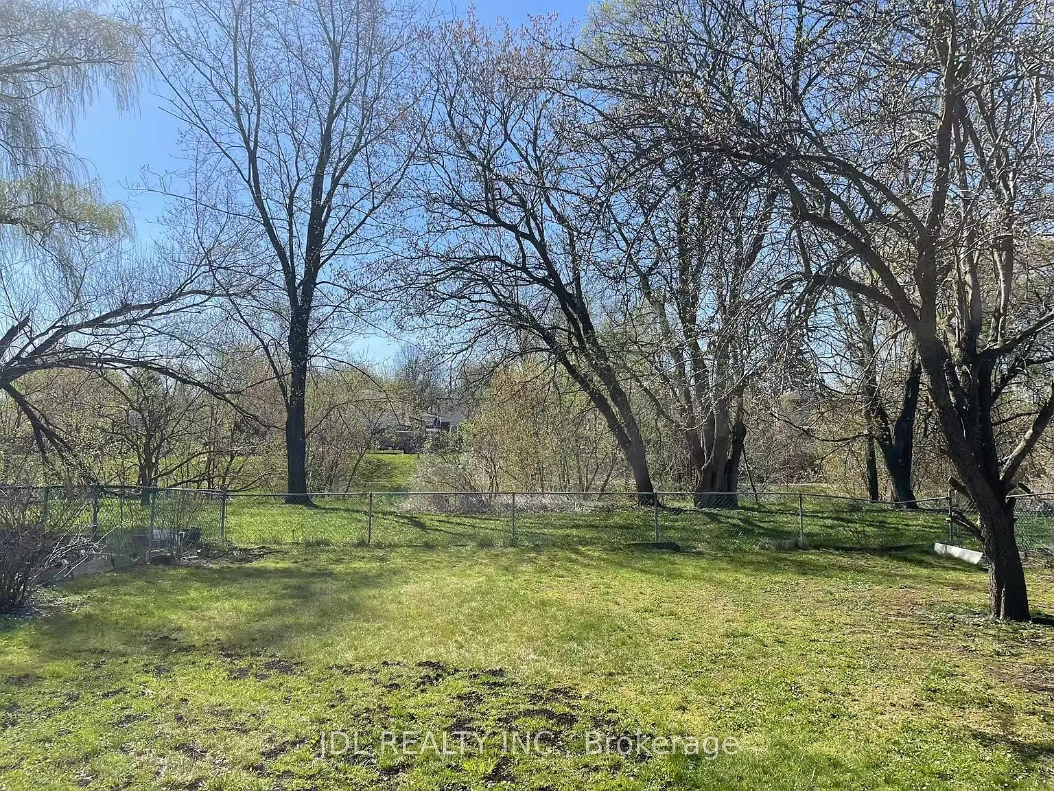 3 bed, $2,800 — Photo 2
