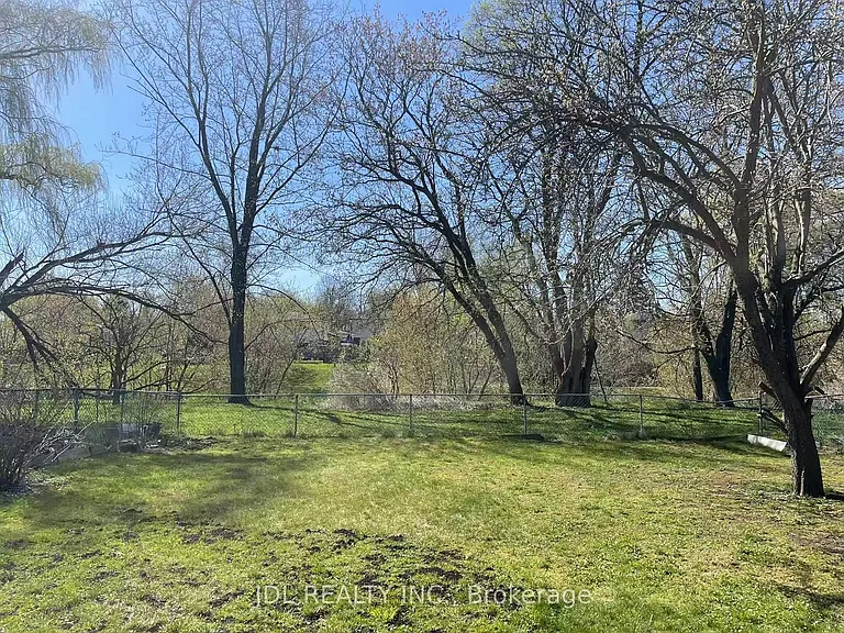 1155 Huntingwood Dr #MAIN — Photo 2