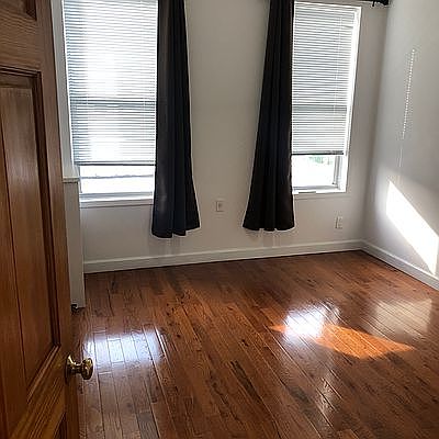 5th image of 21-56 36th St #2
