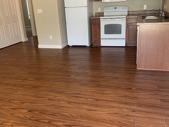 5th image of 123 E Carlton St APT A