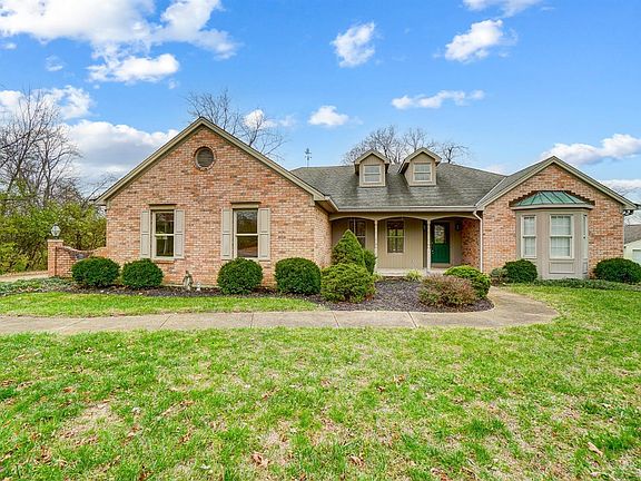 2nd image of 7097 Cherrywood Ln