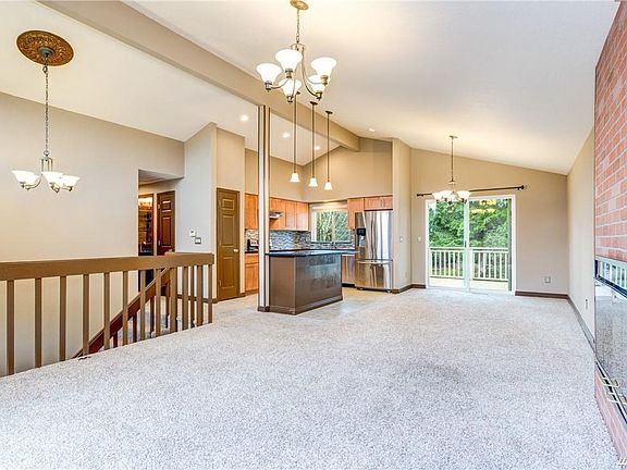 3rd image of 11447 110th Ave NE