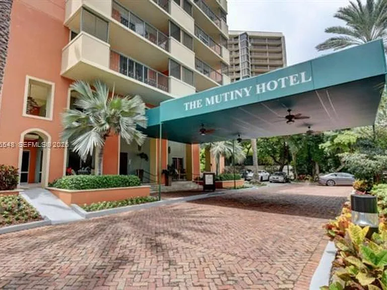 2951 S Bayshore Dr #316 — Photo 20