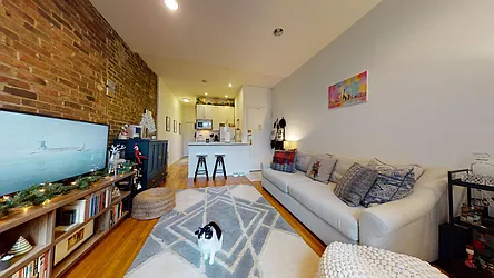 Rented by Bond New York