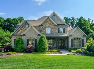 8134 Zinfandel Dr, Kernersville, NC 27284