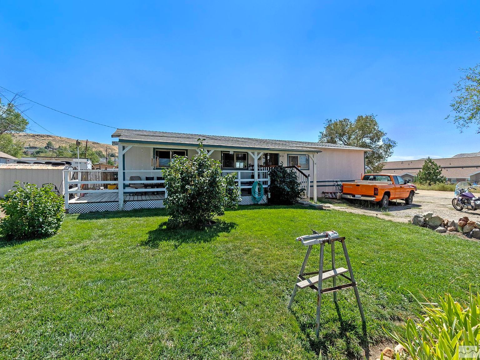 610 E 4th Ave, Sun Valley, NV 89433 Zillow