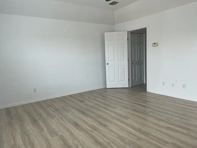 101 Cliffbrook Dr — Photo 17