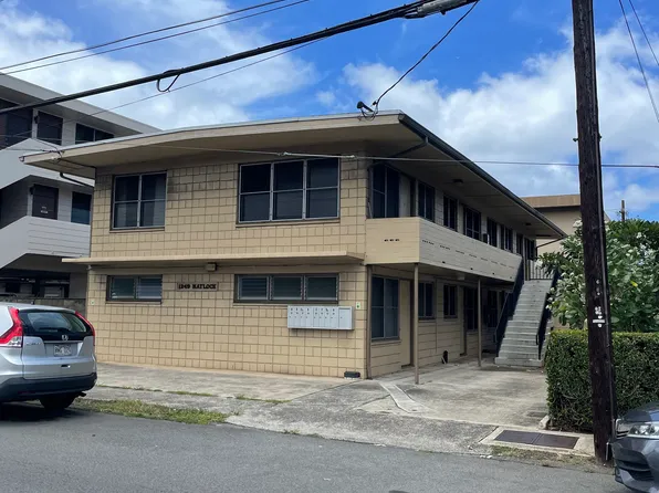 1249 Matlock Ave APT B, Honolulu, HI 96814