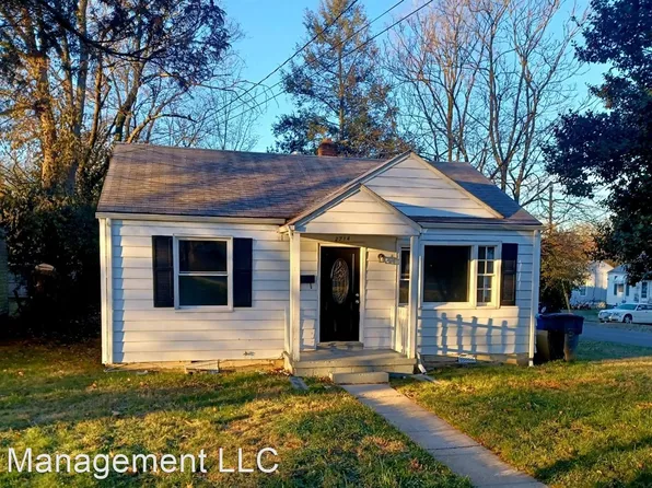 2714 Massachusetts Ave NW, Roanoke, VA 24017