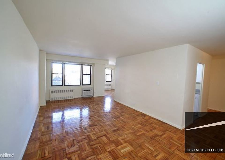 1st image of 7210 41st Ave #4P
