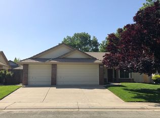 1512 Dickinson Dr, Roseville, CA 95747