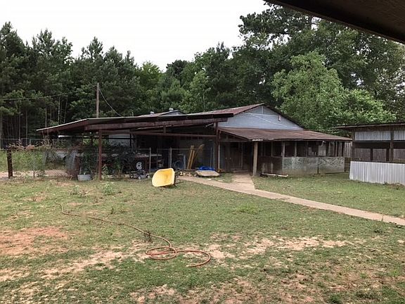 5th image of 2772 County Road 192 E