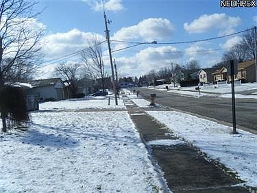 2nd image of 281 Paris Dr