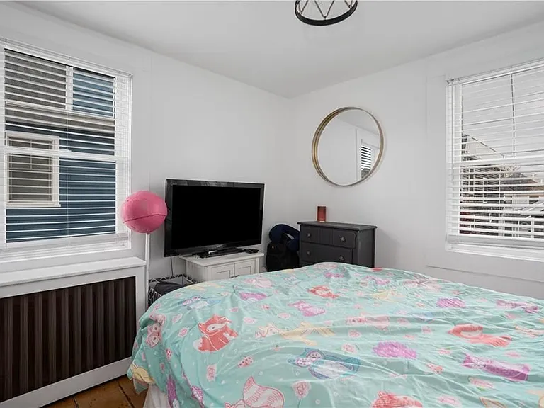 23 Holland St #2 — Photo 9