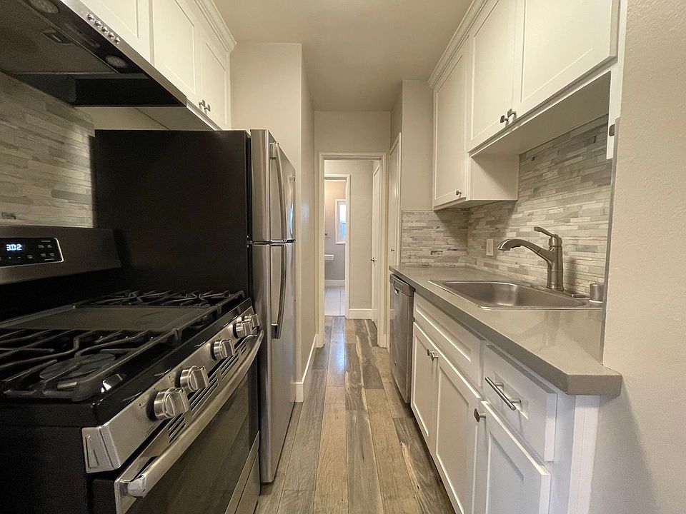 1st image of 2721 T St APT 4