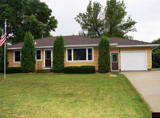 209 Davis St, Mankato, MN 56001