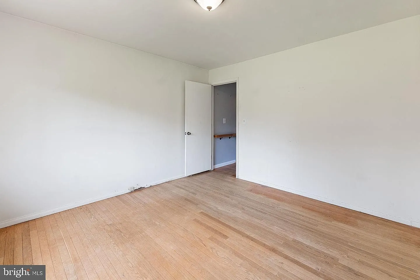 4 bed, 1385 sqft, $3,200 — Photo 4