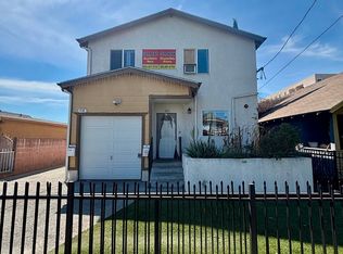 718 W 53rd St, Los Angeles, CA 90037