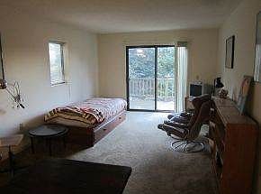 Living Rm with slider