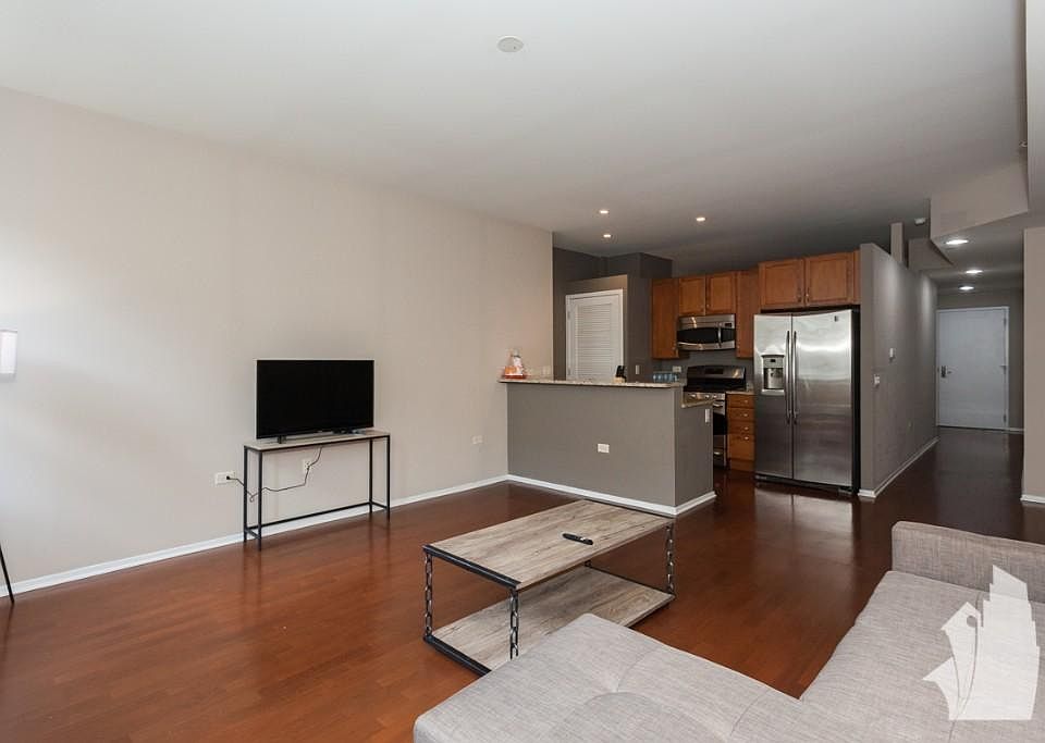 1st image of 312 S Michigan Ave #1712