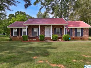 109 Will St, Moulton, AL 35650