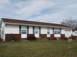 2805 Meadowbrook Dr, Point Pleasant, WV 25550